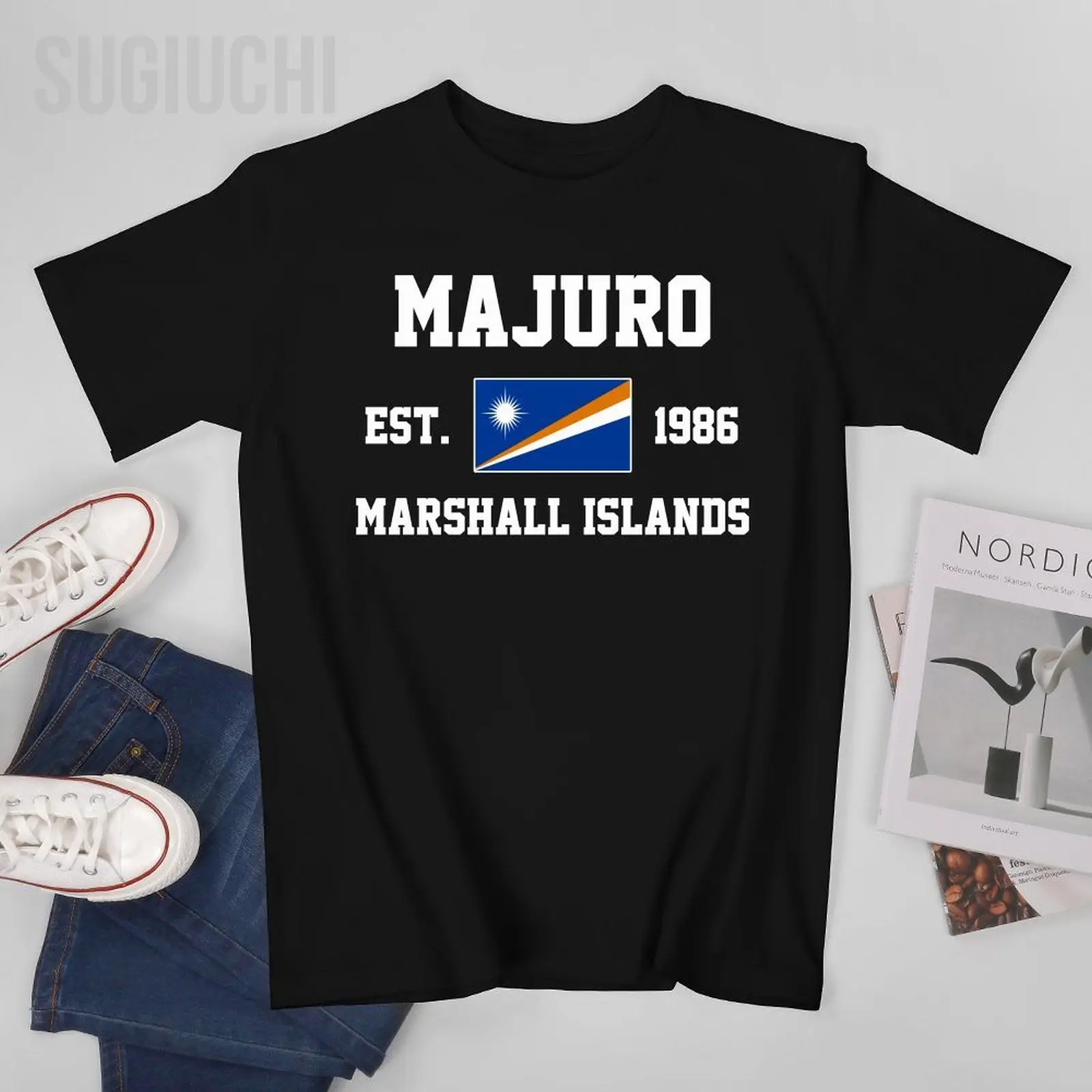 Патриотичен Флаг Маршал Острови EST.1986 Majuro Мъжка тениска на Тениски, Тениска С кръгло деколте Тениски Дамски Дрехи за момчета 100% Памук