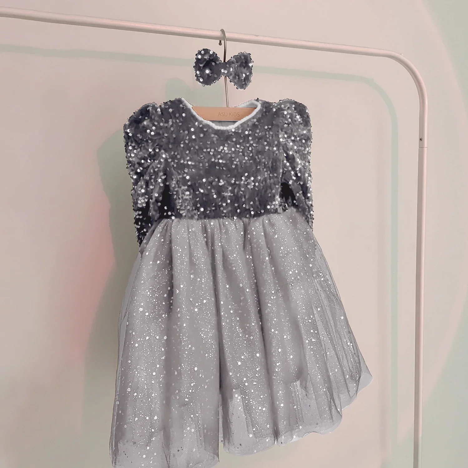 2023 Ново есента рокля с пайети за момичета, рокли на принцеси за деца от 3-8 години, рожден Ден, Коледно парти, в Елегантна рокля на принцеса за деца