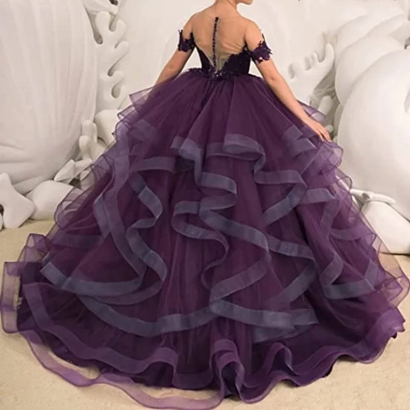 Диференцирани пушистое лилава рокля на цветчета с кръгла яка за сватбата на принцеса рокля с открити рамене, за Първо причастие, рокля на рожден ден с отворен гръб