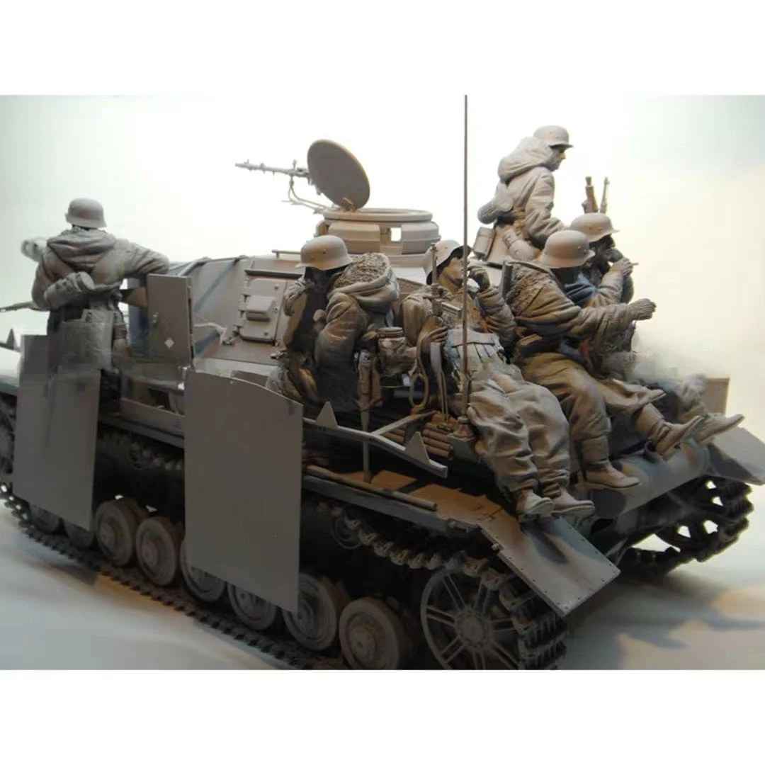Комплект за сглобяване на модели от лята смола 1:16 Войници-танкист Пълен комплект (6 души) Комплект Неокрашенный Безплатна Доставка2494