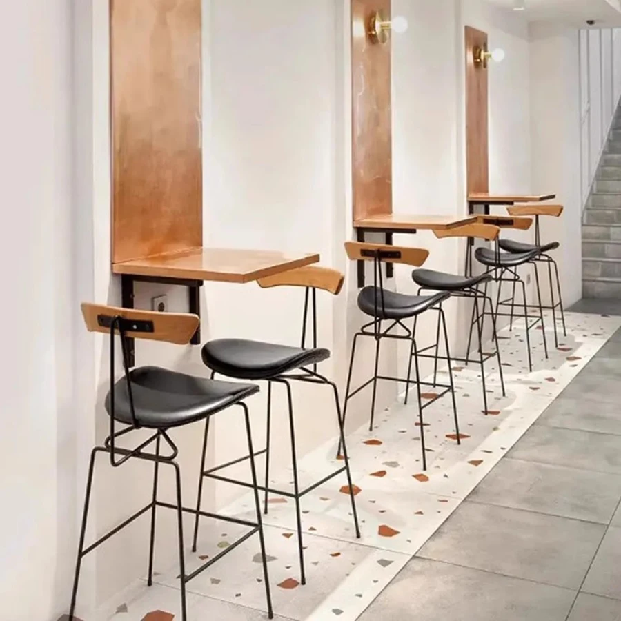 Черно Кухненски бар стол В индустриален стил, Луксозно Водонепроницаемое игралното стол на открито, Естествена стол с възможност за сгъване на облегалката, Ретро-мебели за стаята Sgabello